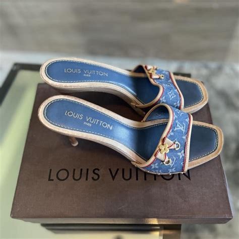 Louis Vuitton kitten heels